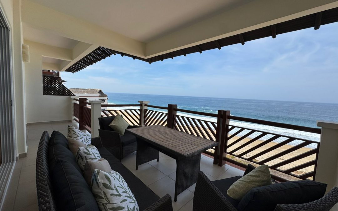 1462 – Beautiful Ocean Front Two Bedroom
