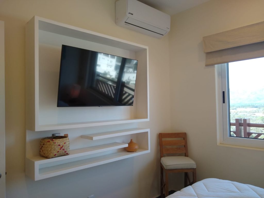 FD20E246-BF67-49C6-B21E-94AAE6585D05